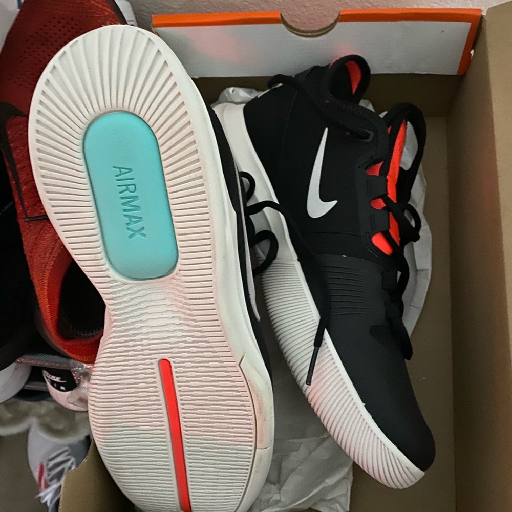 Nike air max wildcard tennis shoes